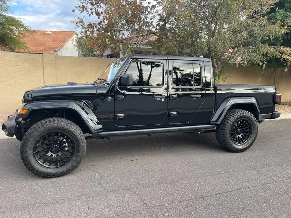 2025 Jeep JT Gladiator - Image 2 of 19
