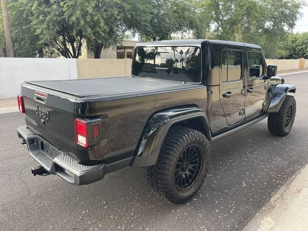 2025 Jeep JT Gladiator - Image 8 of 19
