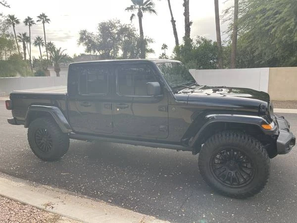 2025 Jeep JT Gladiator - Image 6 of 19