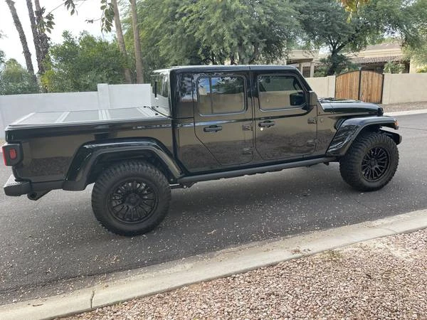 2025 Jeep JT Gladiator - Image 7 of 19