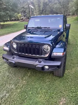 2025 Jeep Gladiator Night Hawk Package
