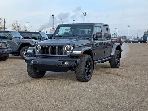 2025 Jeep Gladiator NightHawk