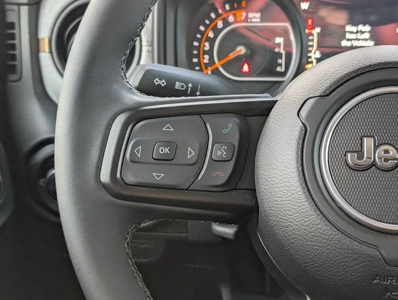 2025 Jeep JT Gladiator - Image 20 of 20