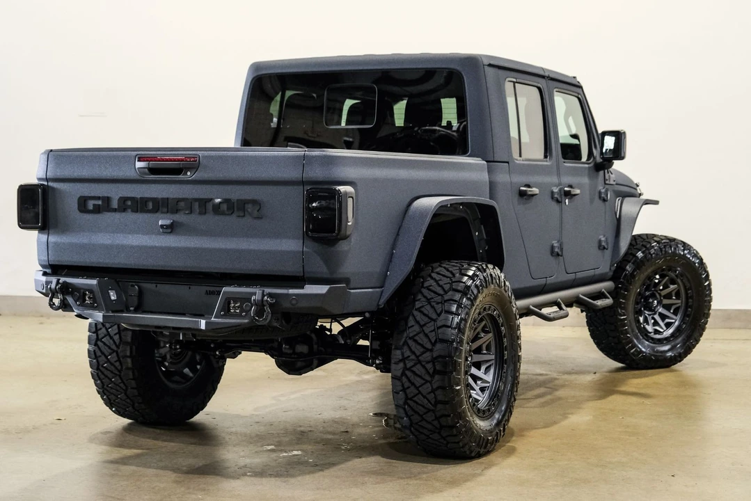 2025 Jeep JT Gladiator - Image 7 of 12