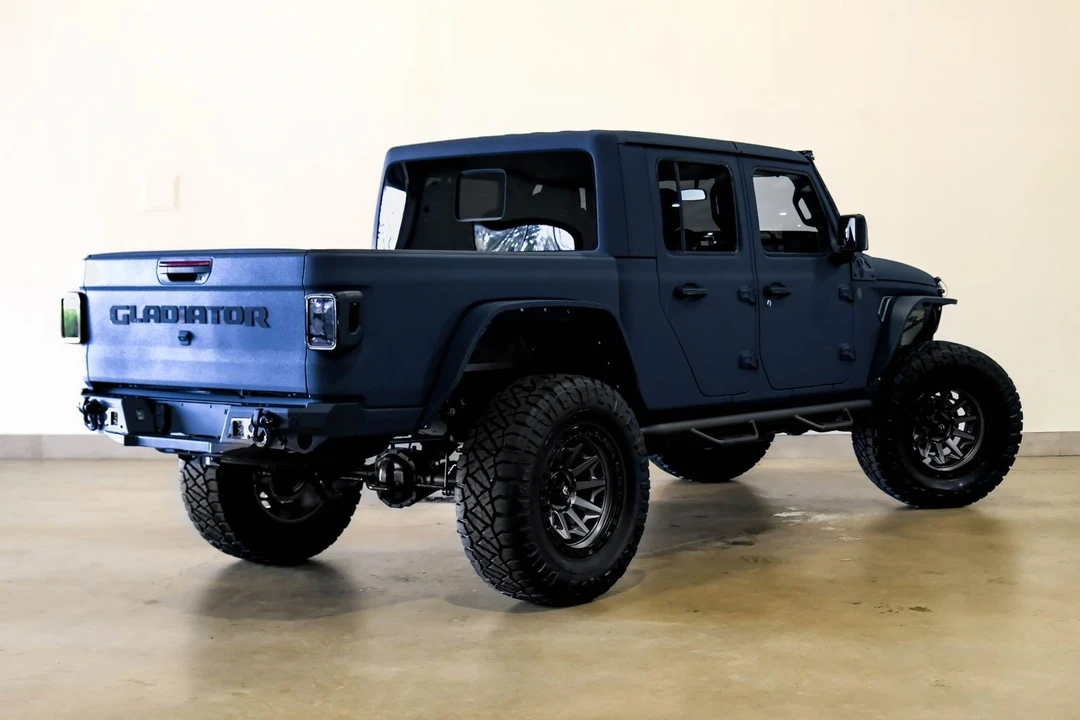 2025 Jeep JT Gladiator - Image 4 of 12