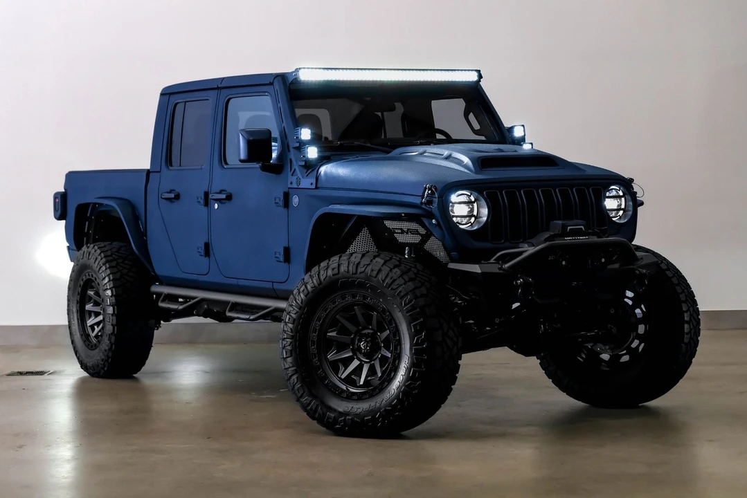 2025 Jeep JT Gladiator - Image 3 of 12