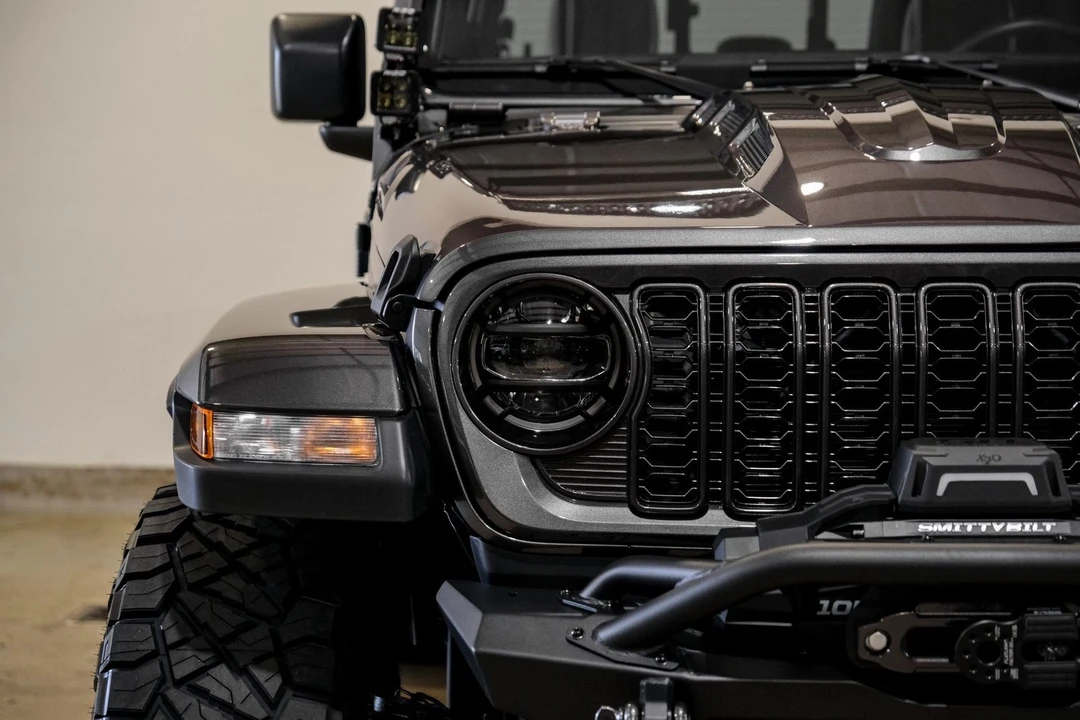 2025 Jeep JT Gladiator - Image 3 of 12