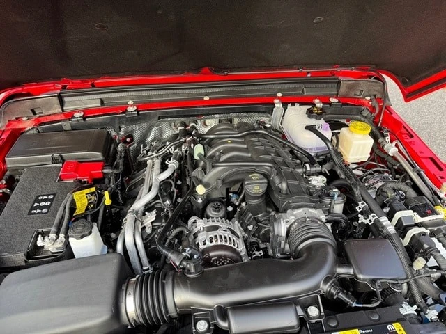 2025 Jeep JT Gladiator - Image 10 of 12