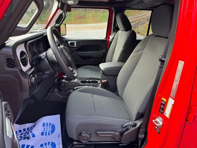 2025 Jeep JT Gladiator - Image 12 of 12