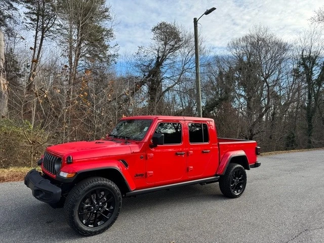 2025 Jeep JT Gladiator - Image 2 of 12