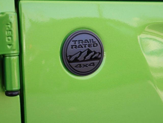 2025 Jeep JT Gladiator - Image 11 of 31
