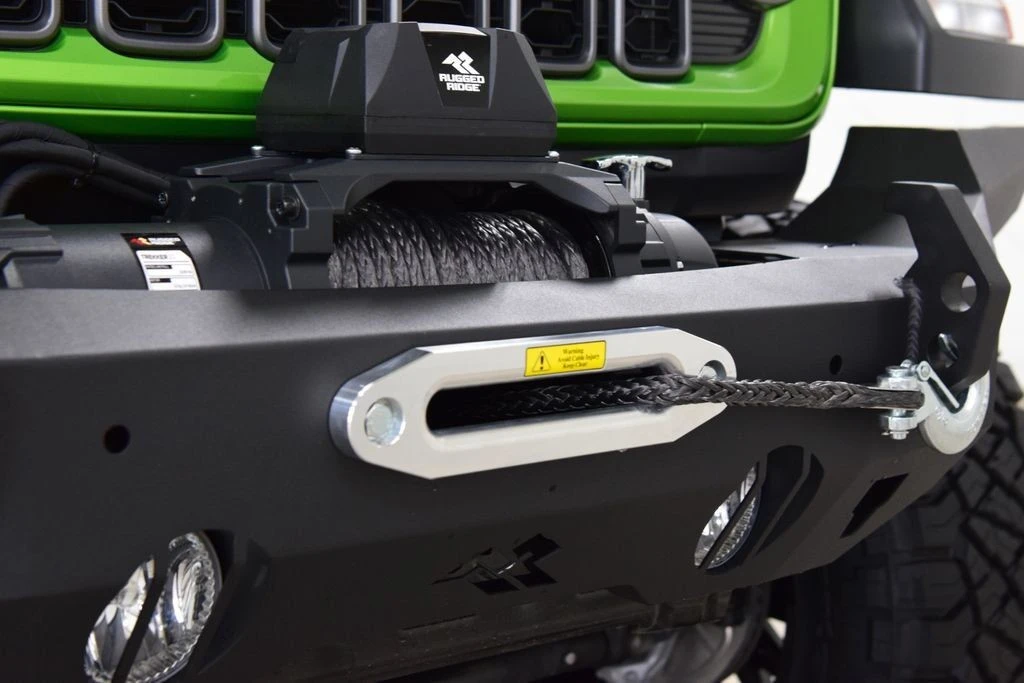 2025 Jeep JT Gladiator - Image 12 of 31