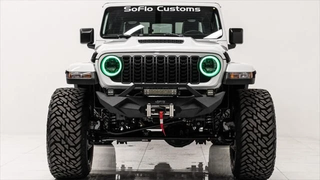 2025 Jeep JT Gladiator - Image 7 of 21