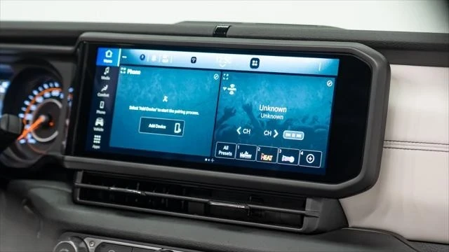 2025 Jeep JT Gladiator - Image 10 of 21