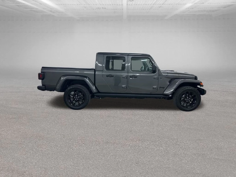 2025 Jeep JT Gladiator - Image 14 of 21