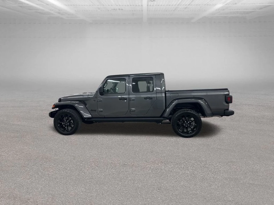 2025 Jeep JT Gladiator - Image 8 of 21