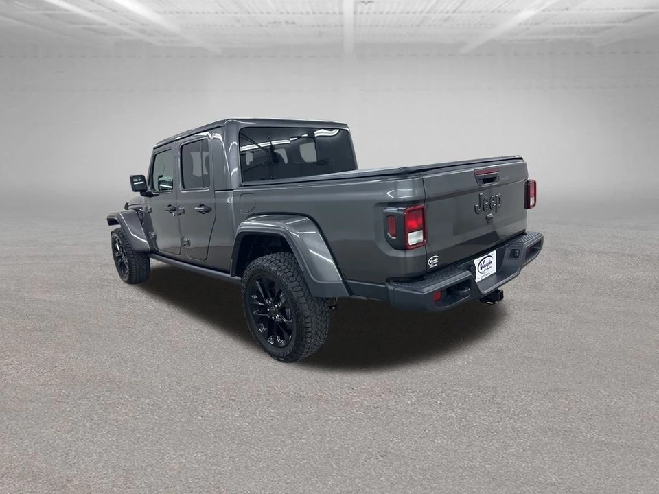 2025 Jeep JT Gladiator - Image 9 of 12