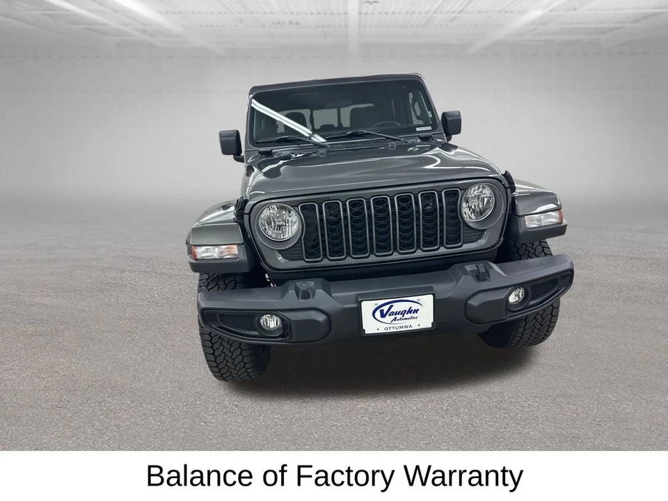 2025 Jeep JT Gladiator - Image 5 of 21