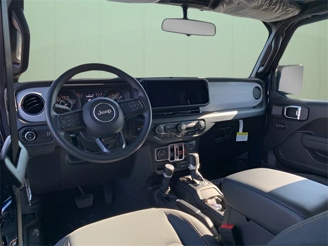 2025 Jeep JT Gladiator - Image 18 of 21