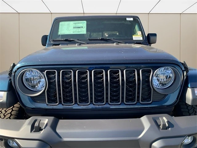 2025 Jeep JT Gladiator - Image 8 of 21
