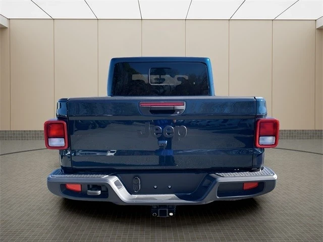 2025 Jeep JT Gladiator - Image 4 of 21