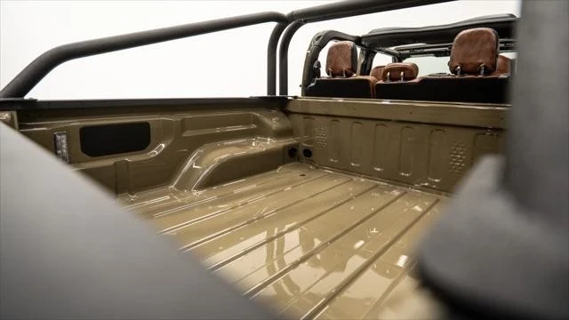 2025 Jeep JT Gladiator - Image 10 of 21