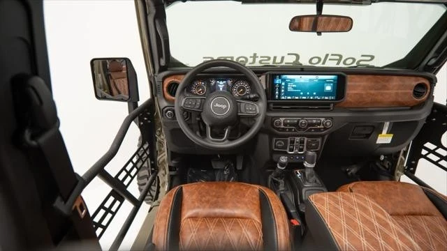 2025 Jeep JT Gladiator - Image 13 of 21