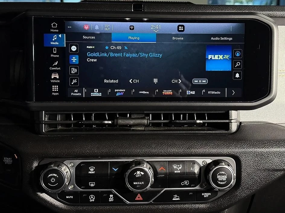 2025 Jeep JT Gladiator - Image 21 of 31