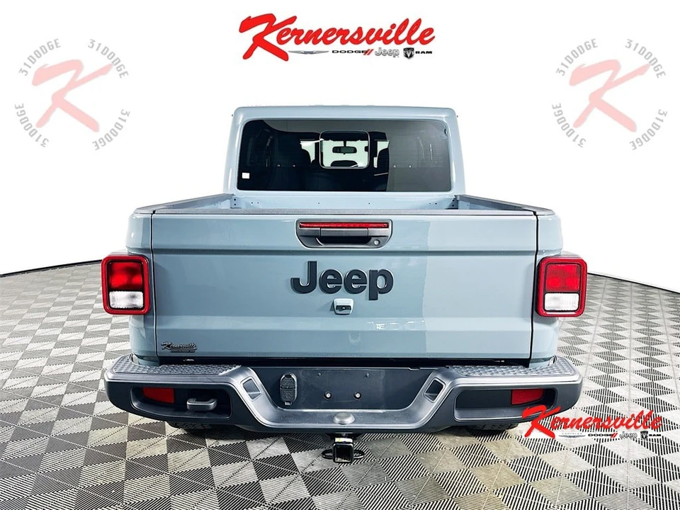 2025 Jeep JT Gladiator - Image 6 of 21