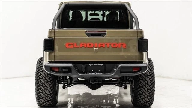 2025 Jeep JT Gladiator - Image 11 of 21