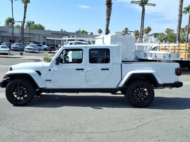 2025 Jeep JT Gladiator - Image 4 of 12