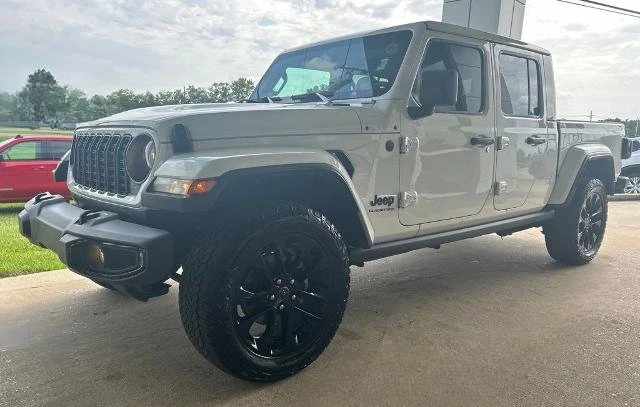 2025 Jeep JT Gladiator - Image 3 of 18