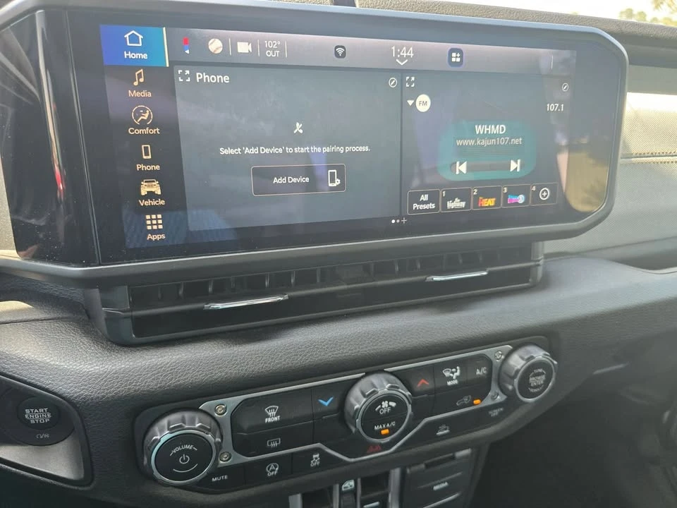 2025 Jeep JT Gladiator - Image 9 of 20