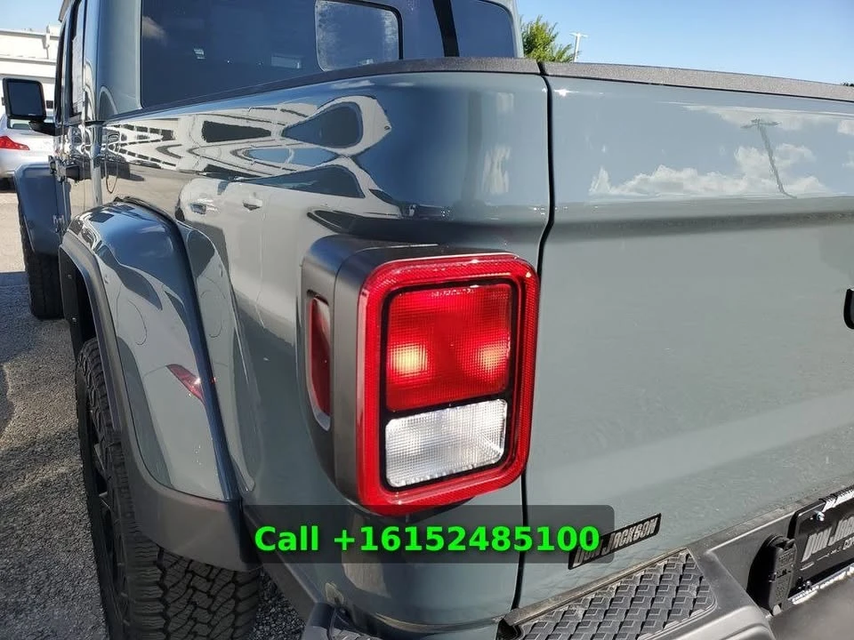 2025 Jeep JT Gladiator - Image 14 of 20