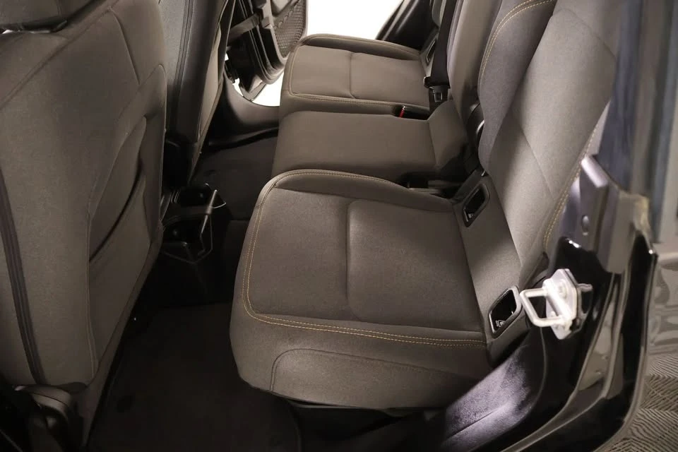 2025 Jeep JT Gladiator - Image 10 of 20