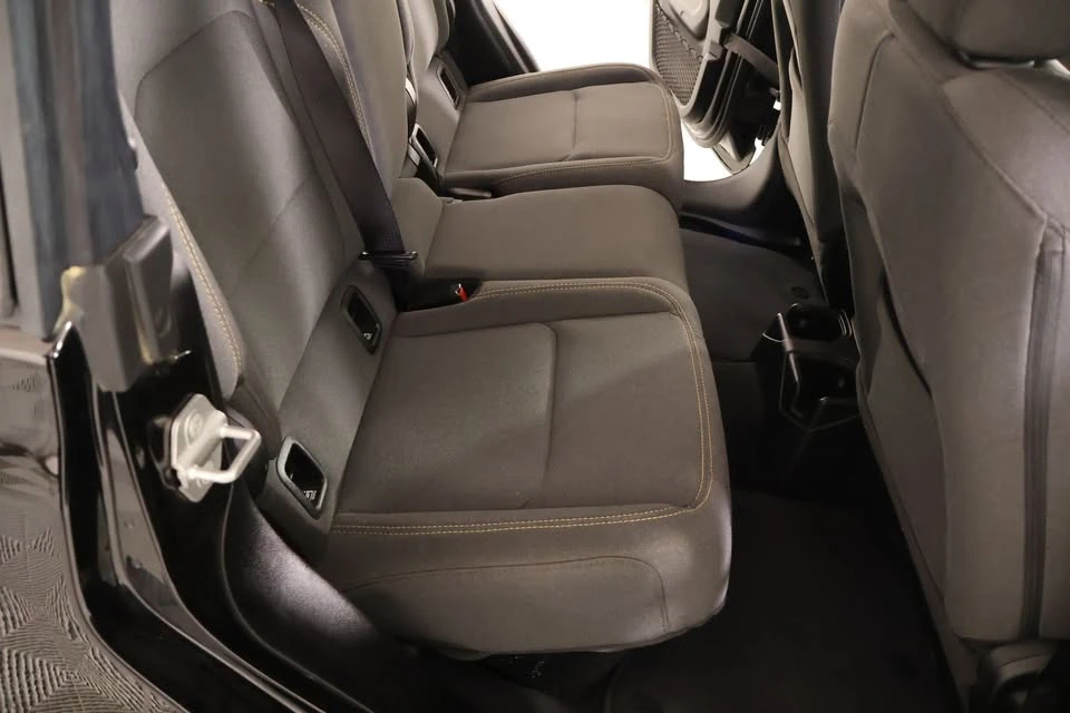 2025 Jeep JT Gladiator - Image 12 of 20