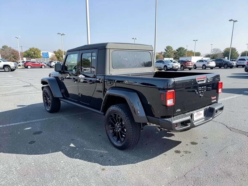 2025 Jeep JT Gladiator - Image 20 of 20