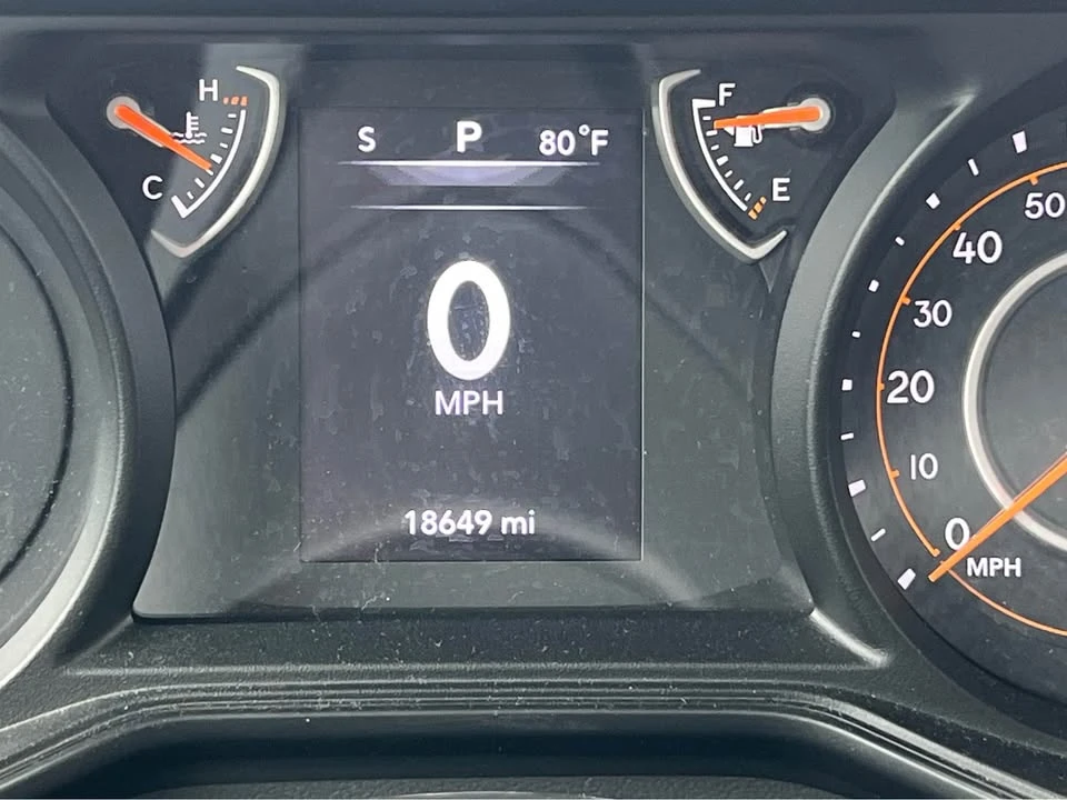 2025 Jeep JT Gladiator - Image 9 of 20