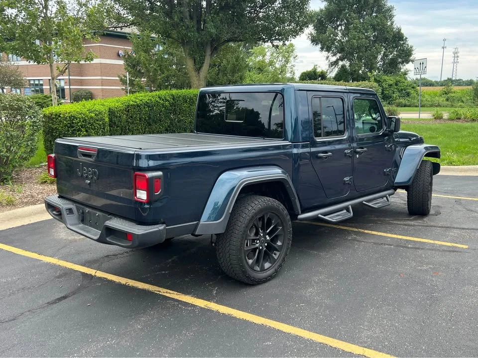 2025 Jeep JT Gladiator - Image 3 of 20