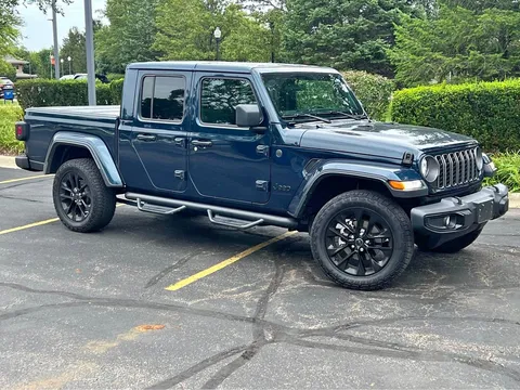 2025 Jeep Gladiator Nighthawk Exterior Trim