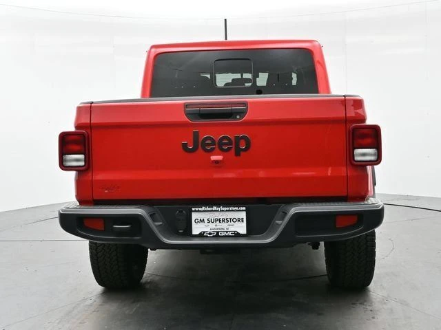 2025 Jeep JT Gladiator - Image 11 of 12