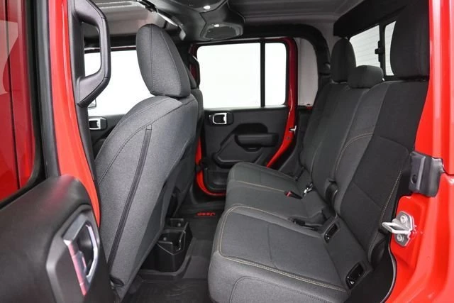 2025 Jeep JT Gladiator - Image 4 of 11