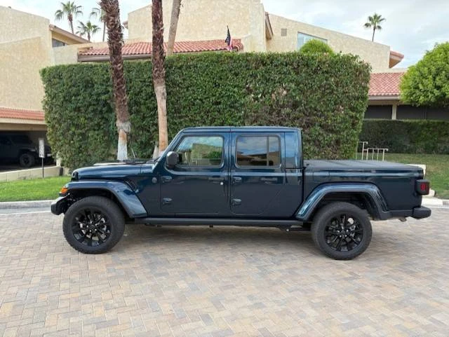 2025 Jeep JT Gladiator - Image 2 of 8