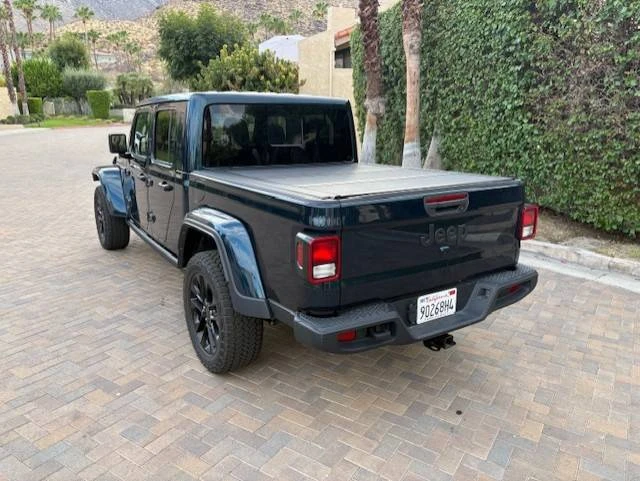 2025 Jeep JT Gladiator - Image 4 of 8