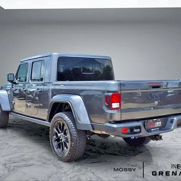 2025 Jeep Gladiator Nighthawk