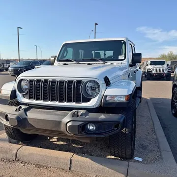 2025 Jeep Gladiator Nighthawk