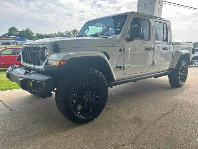 2025 Jeep JT Gladiator - Image 2 of 9