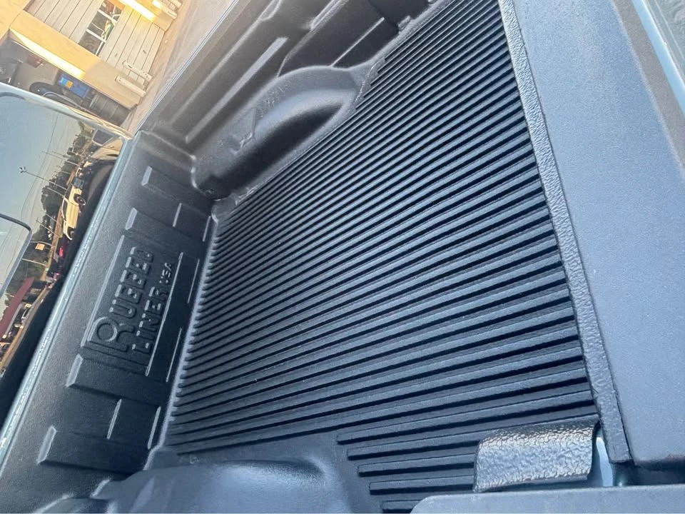 2025 Jeep JT Gladiator - Image 6 of 6