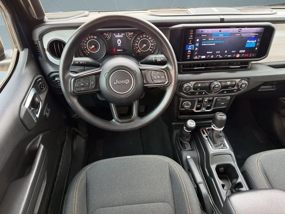 2025 Jeep JT Gladiator - Image 7 of 8