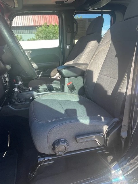 2025 Jeep JT Gladiator - Image 3 of 8